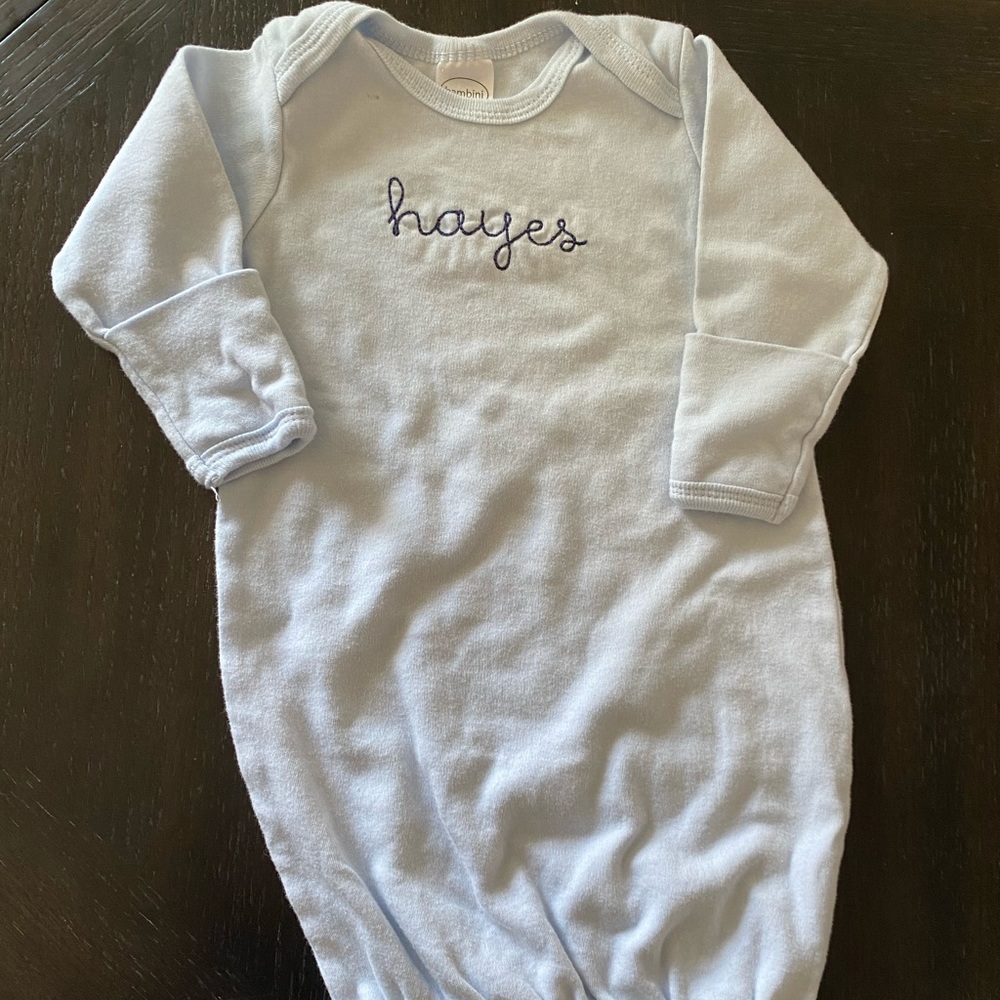 Bambini “Hayes” newborn gown